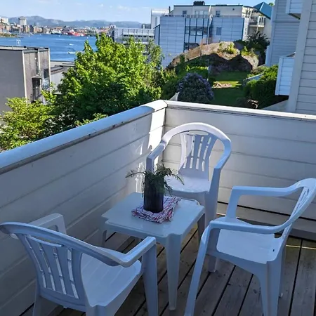 Apartment Large With Fantastic View *