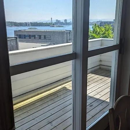 Large With Fantastic View Apartment
